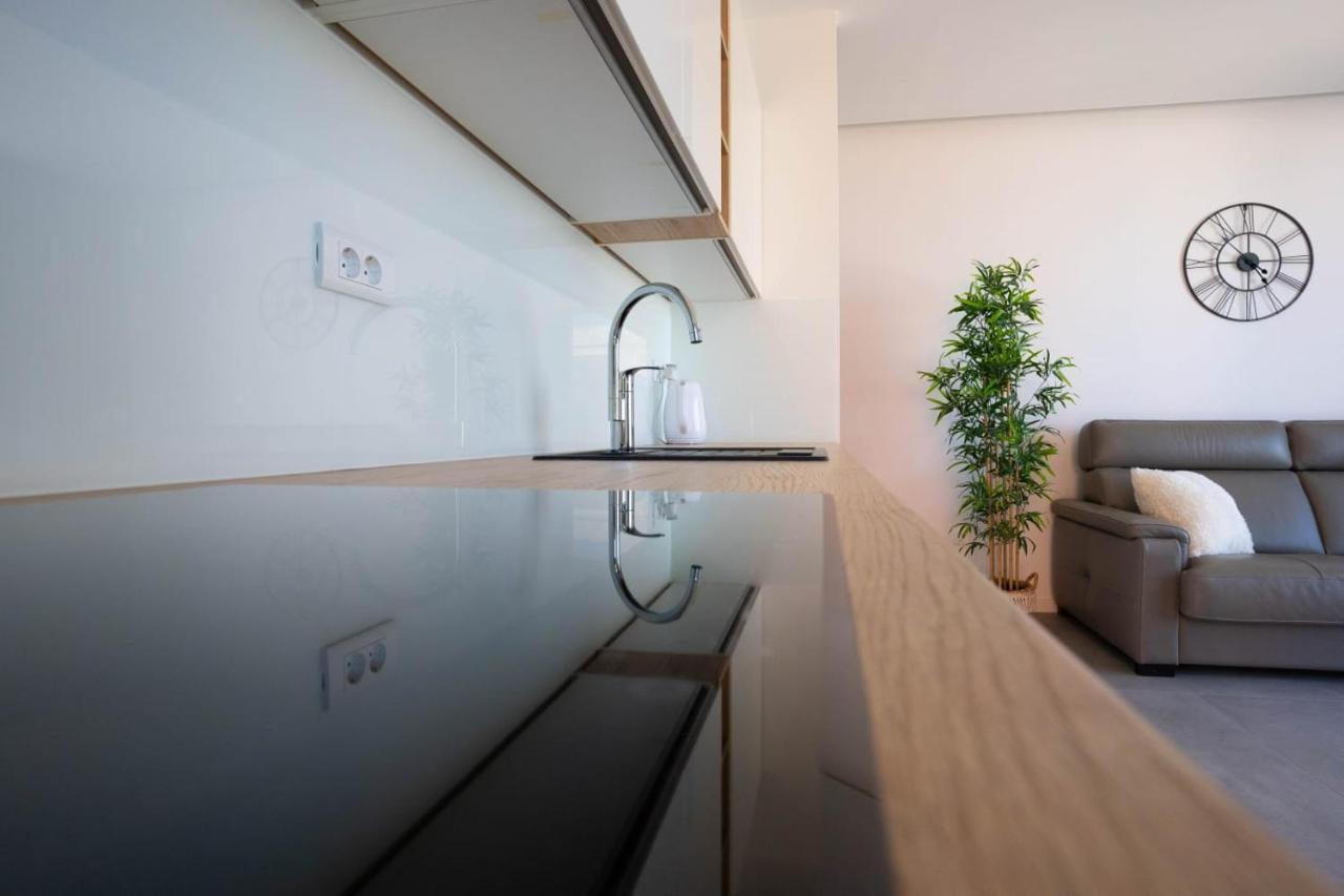 Apartmani Lara Baška Voda Eksteriør bilde